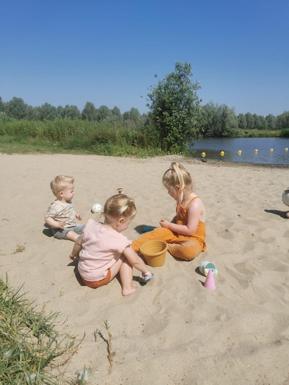 WhatsApp Image 2025-11-08 at 13.38.08 (3)